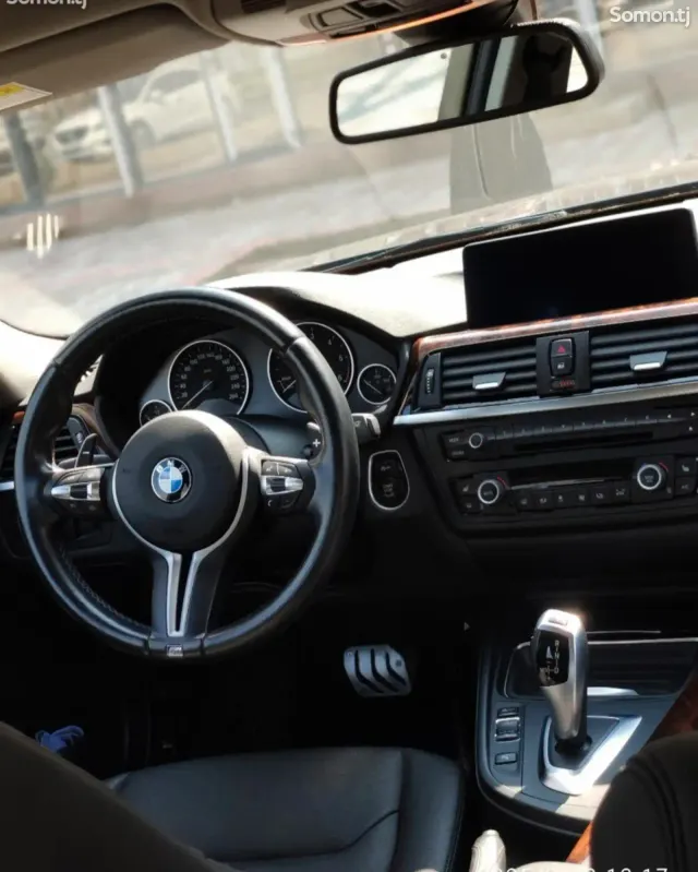 BMW 3 series 2014 · 2.0 AT
