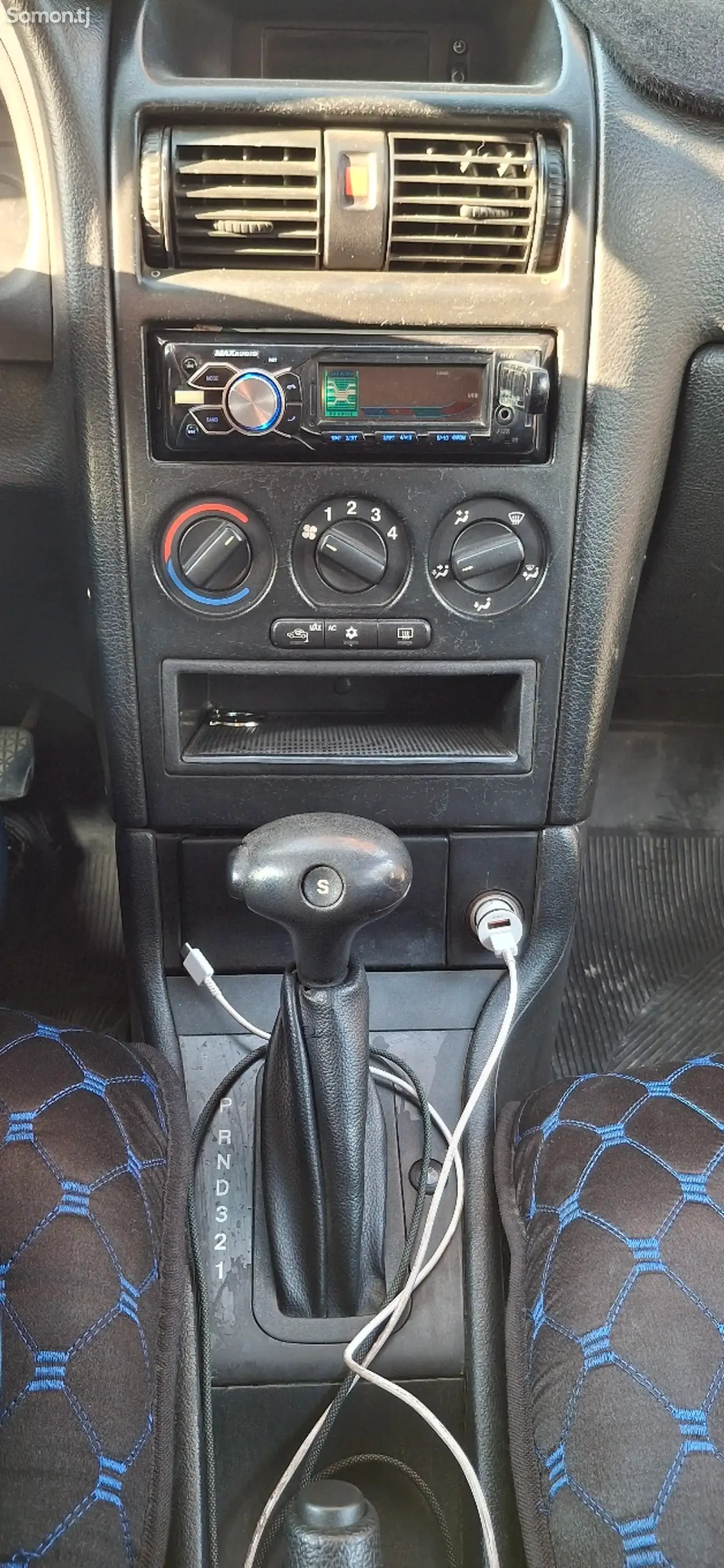 Opel Astra G 1999 · 1.6 AT