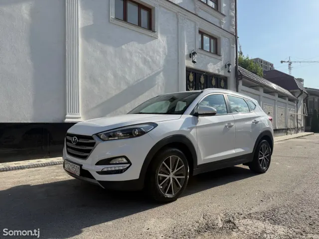 Hyundai Tucson 2016 · 2.0 AT