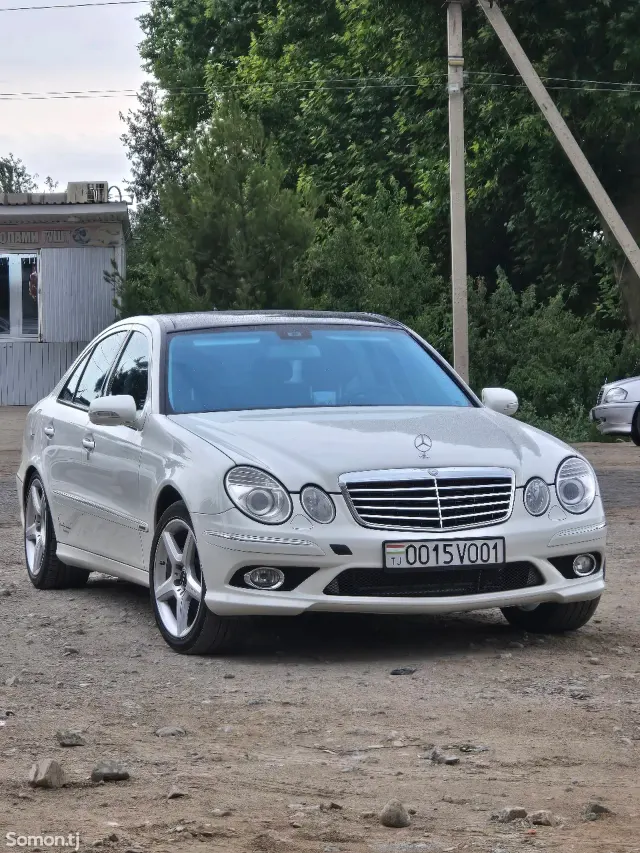 Mercedes-Benz E class 2008 · 3.5 AT