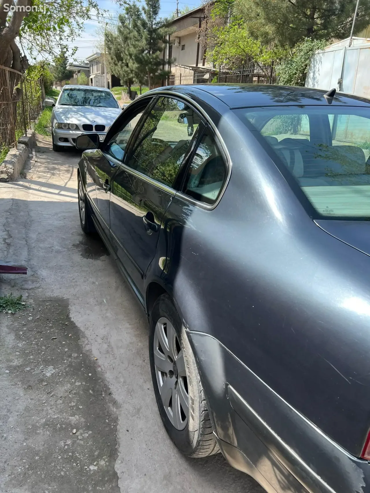 Volkswagen Passat 2001 · 1.8 MT