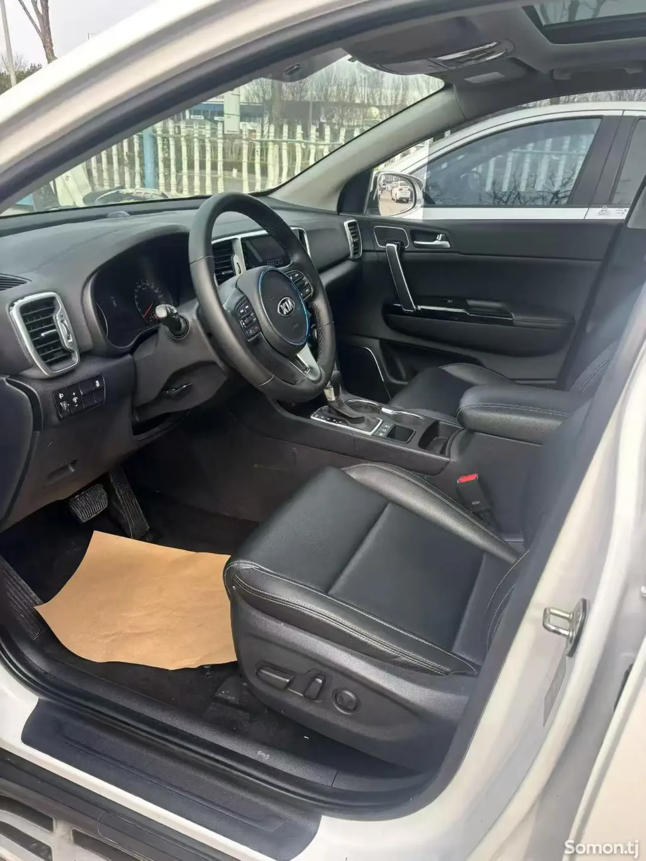 Kia Sportage 2016 · 1.6 AT