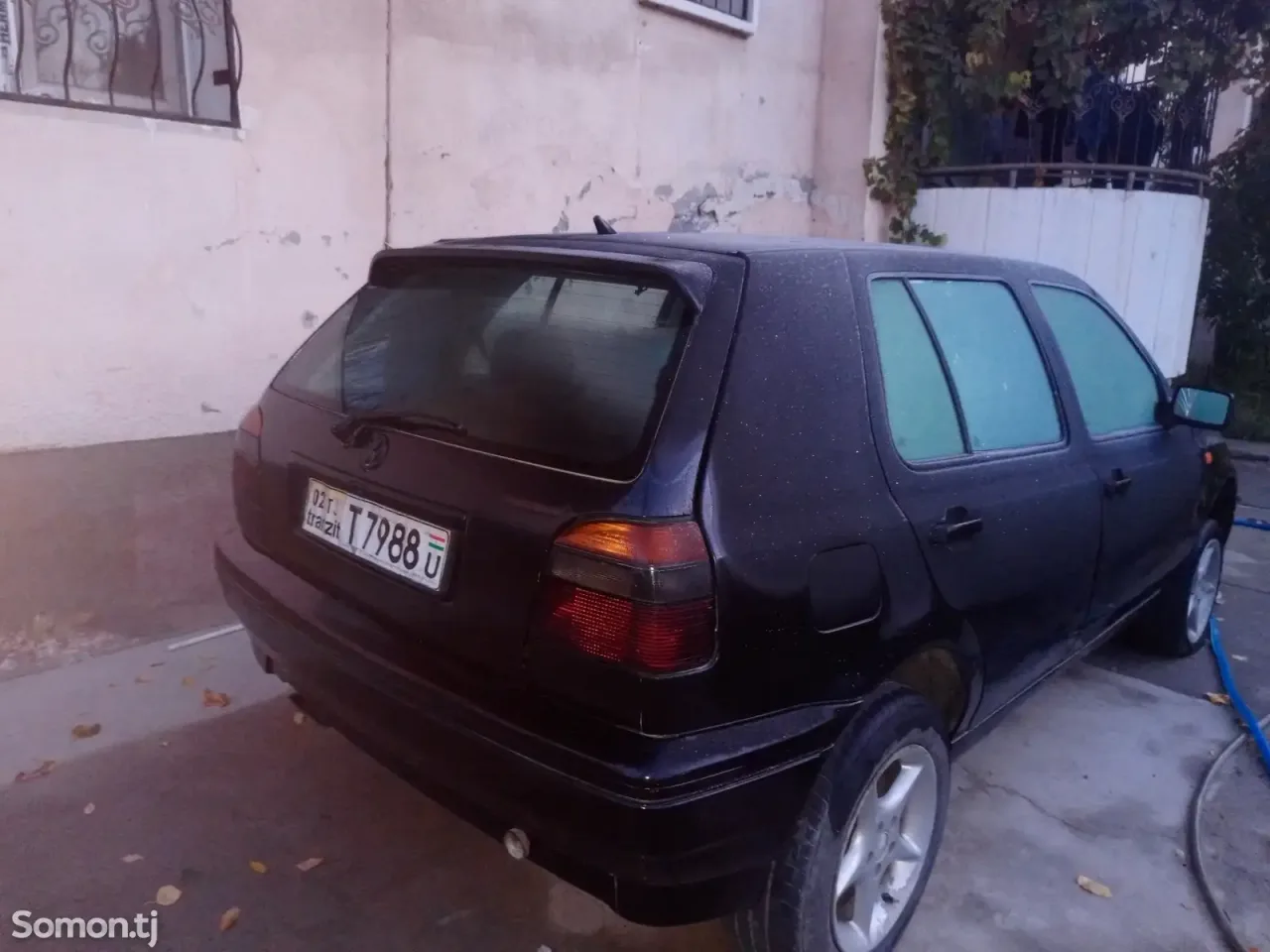 Volkswagen Golf 1993 · 2.8 MT