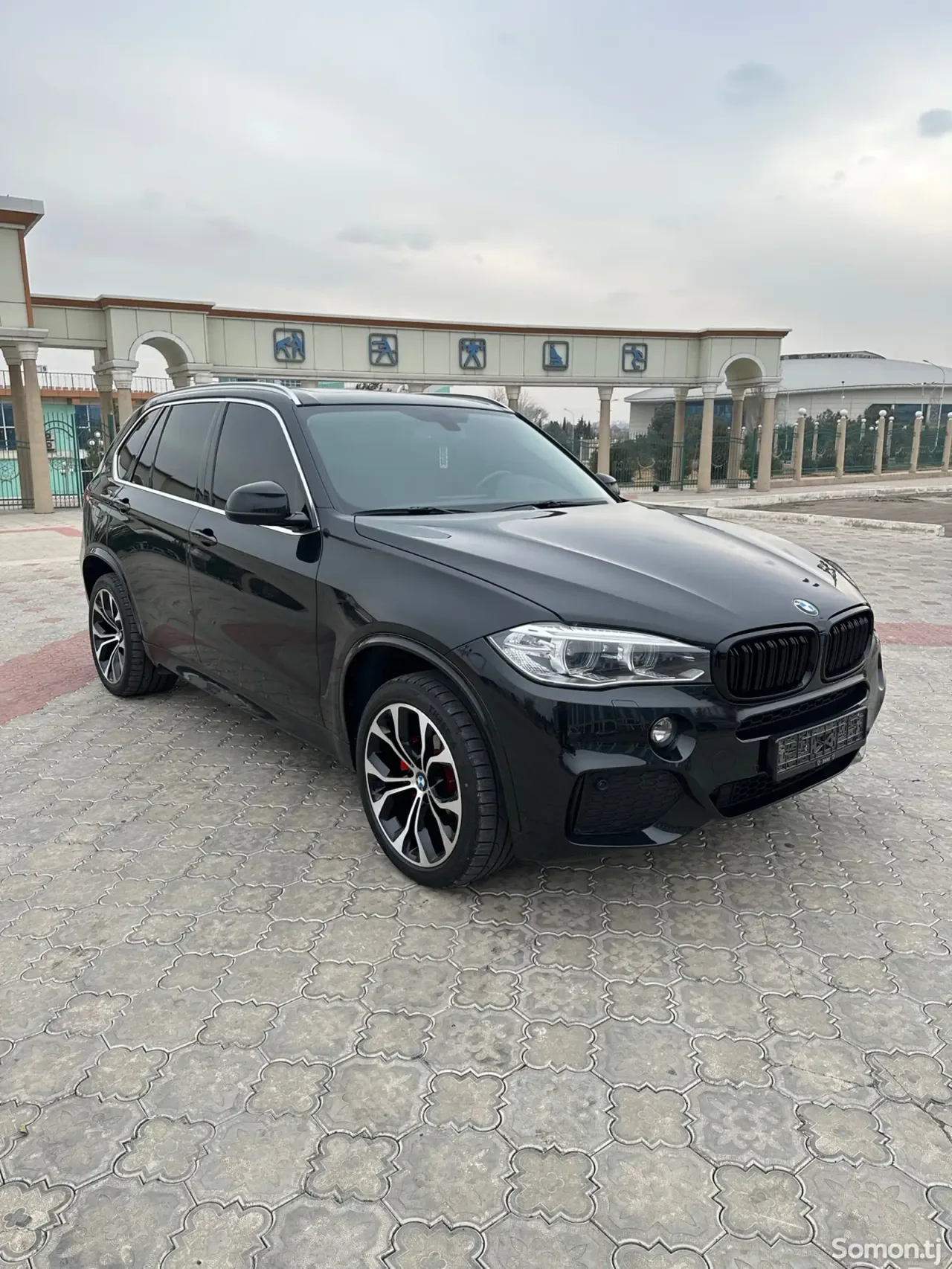 BMW X5 2014 · 3.0 AT