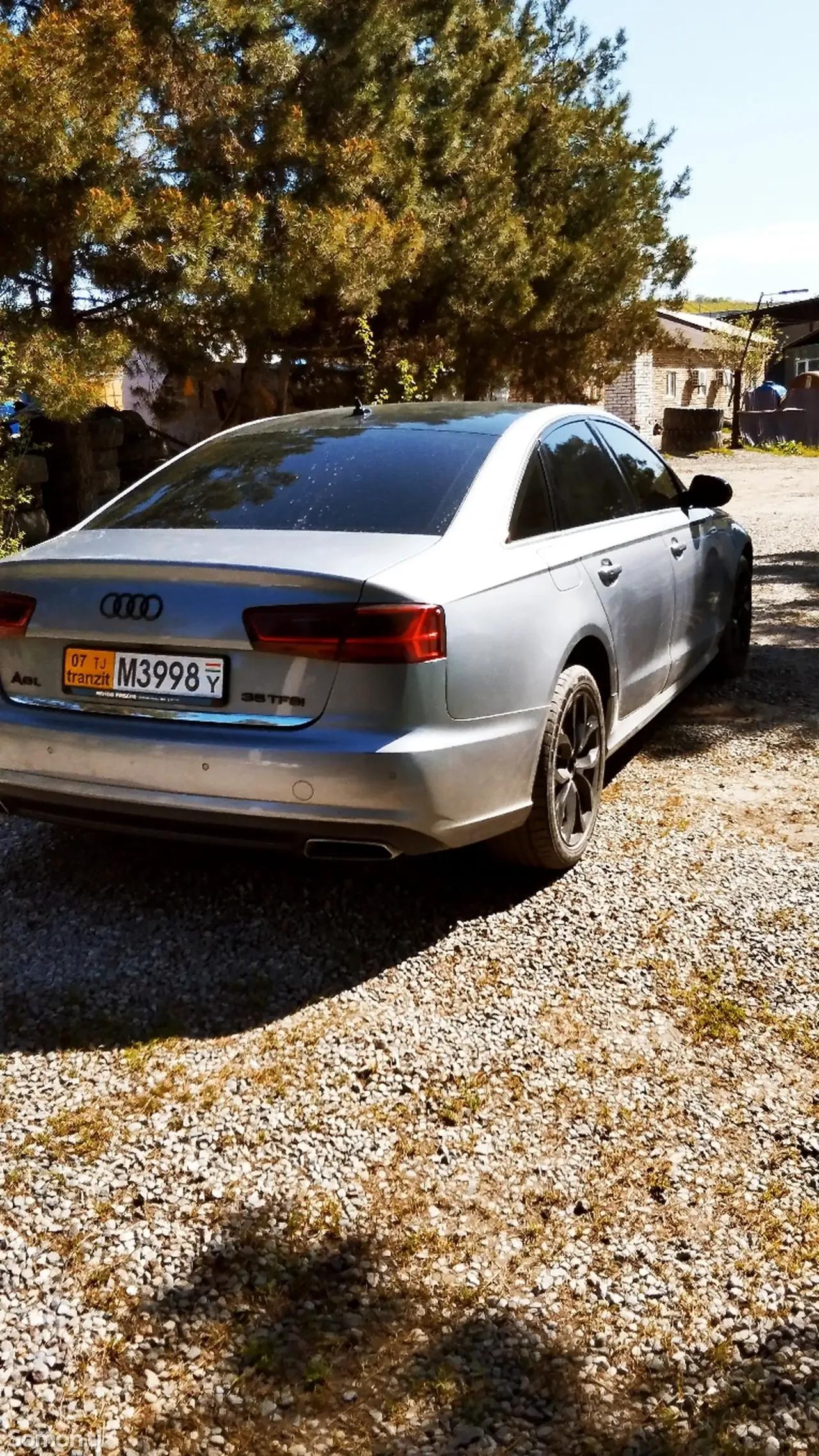 Audi A6 2015 · 2.0 AT