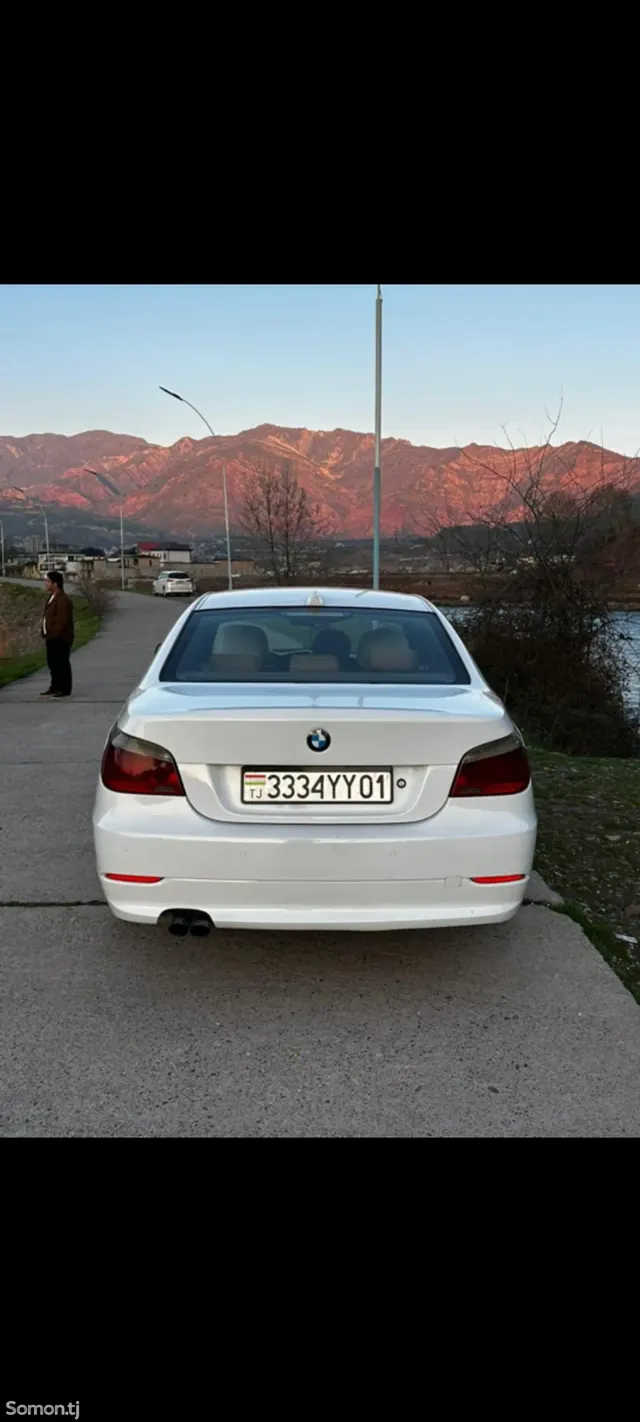 BMW M5 2008 · 2.5 AT