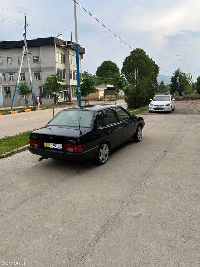 Lada (ВАЗ) 21099 2004 · 1.6 MT