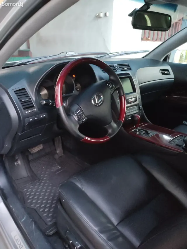 Lexus GS series 2006 · 3.0 AT