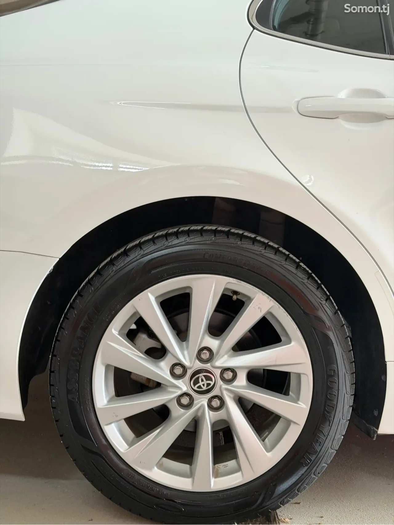 Toyota Camry 2024 · 2.5 AT