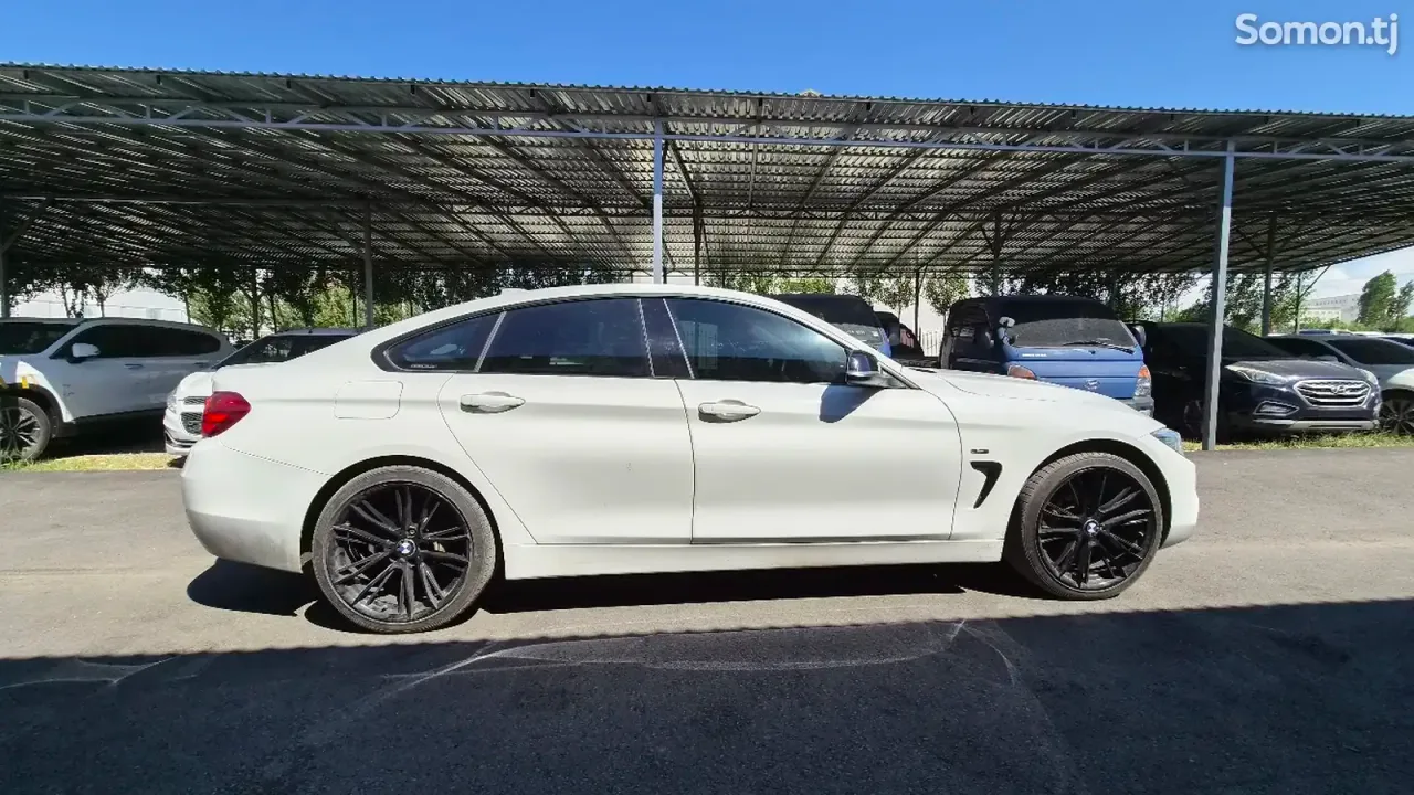 BMW 4 series 2014 · 2.0 AT