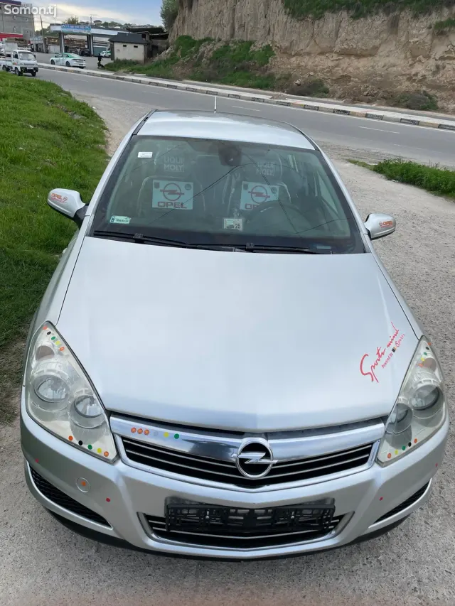 Opel Astra H 2007 · 1.8 MT