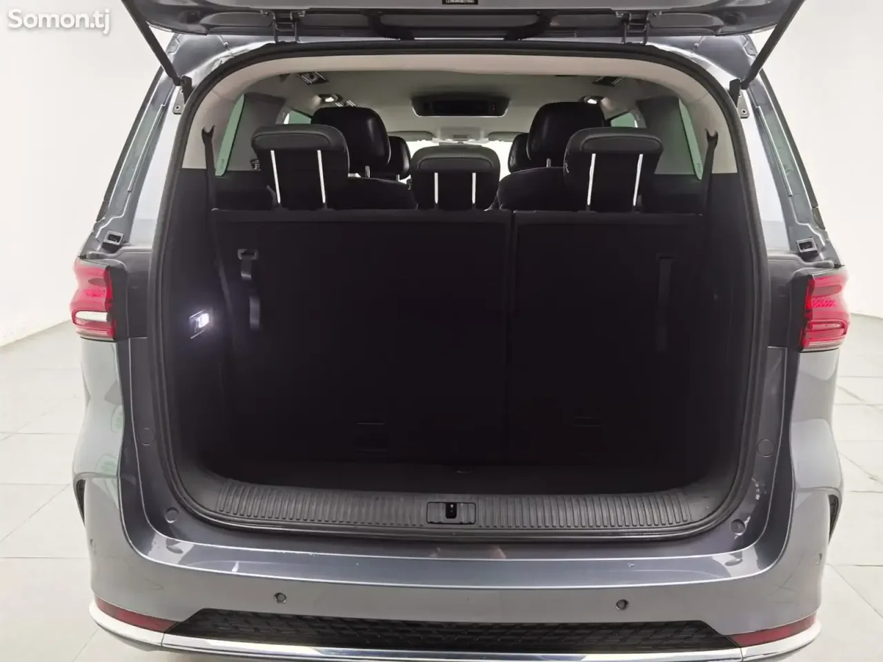 Roewe iMAX8 EV 2022 · 2.0 AT