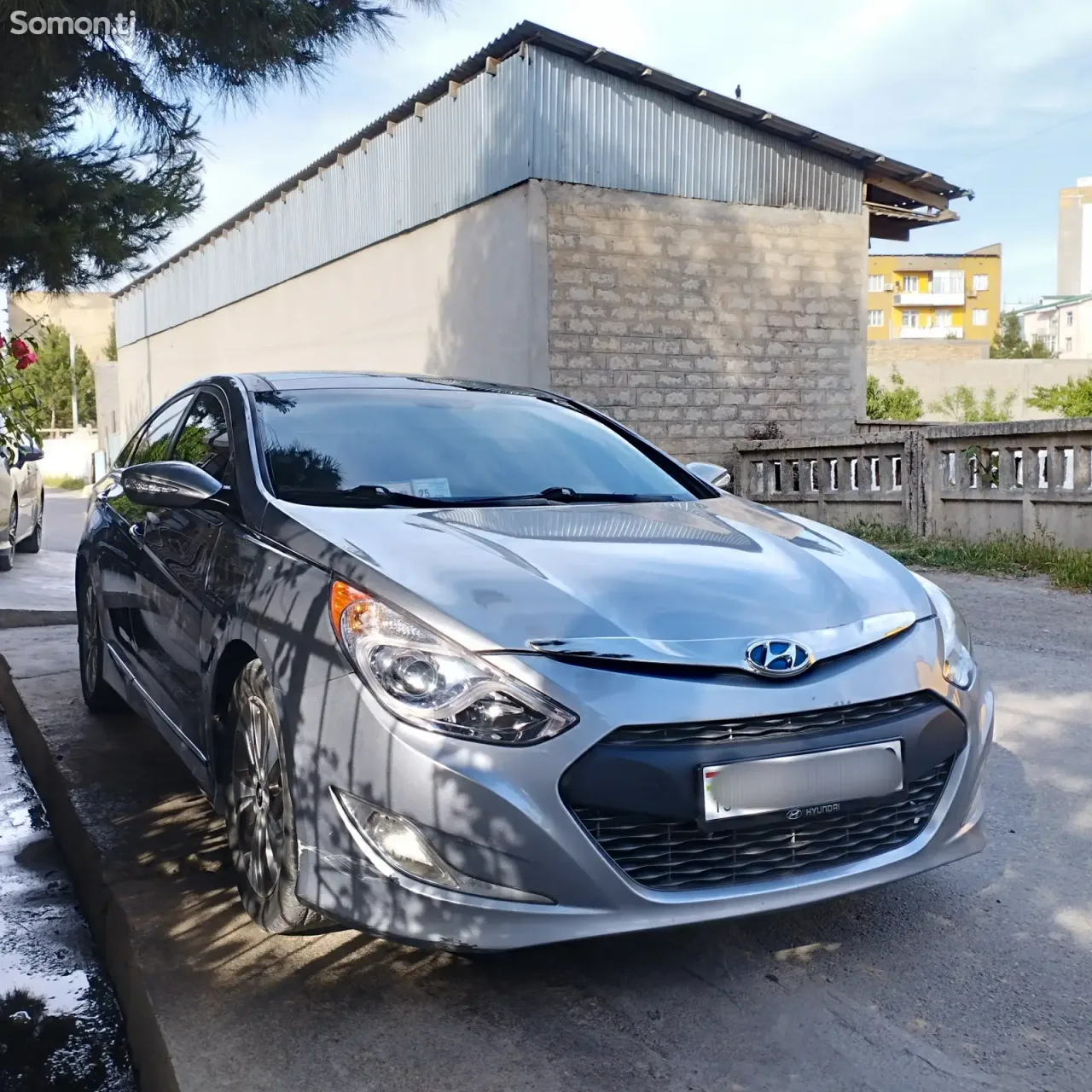Hyundai Sonata 2014 · 2.4 AT