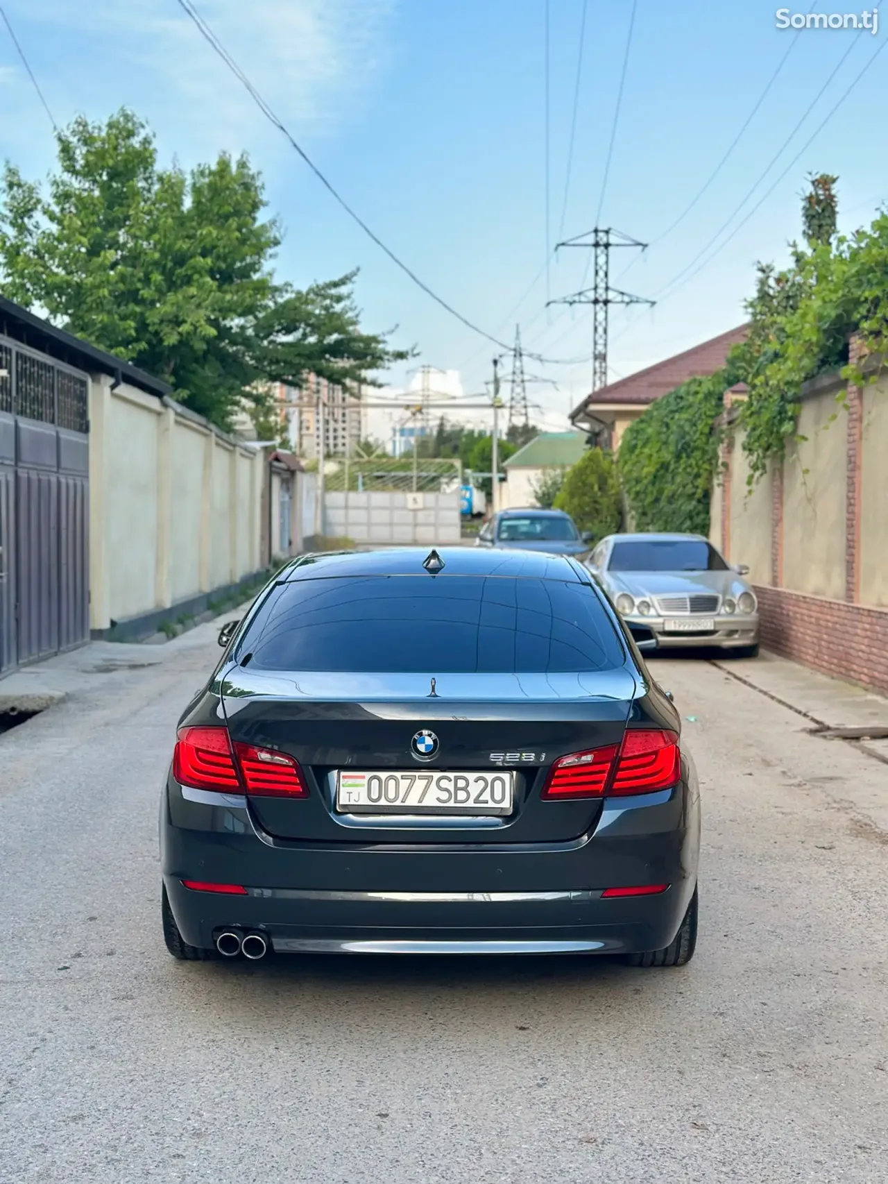 BMW 5 series 2011 · 2.8 AT