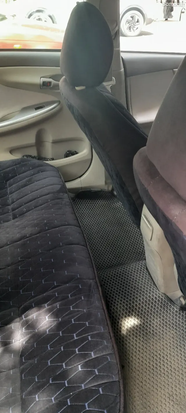 Toyota Corolla 2009 · 1.6 AT