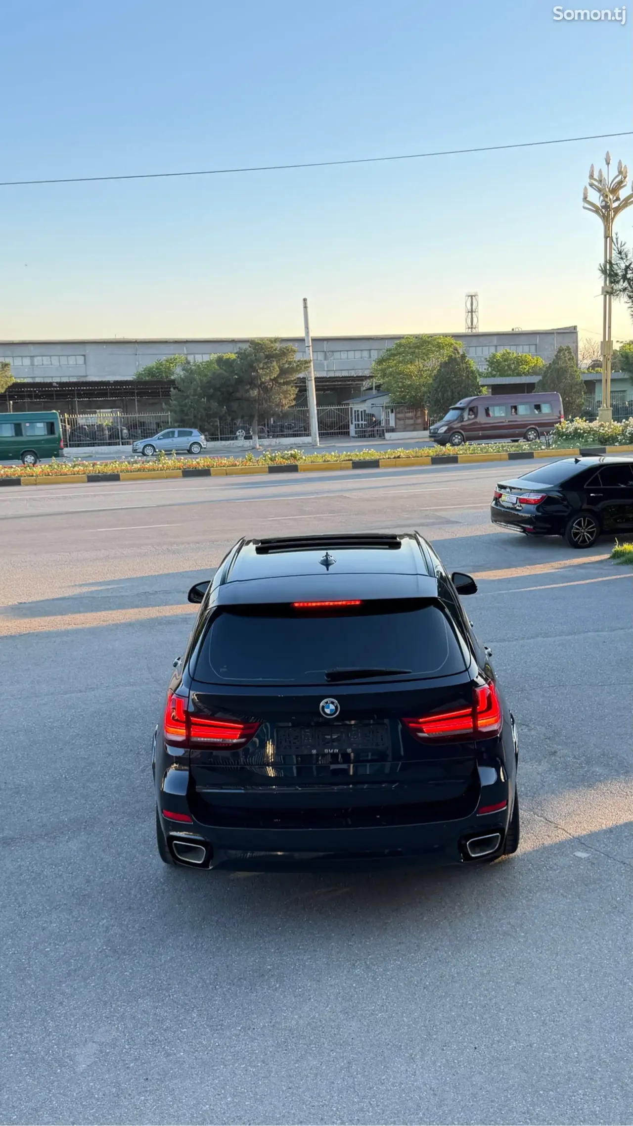 BMW X5 2016 · 3.0 AT