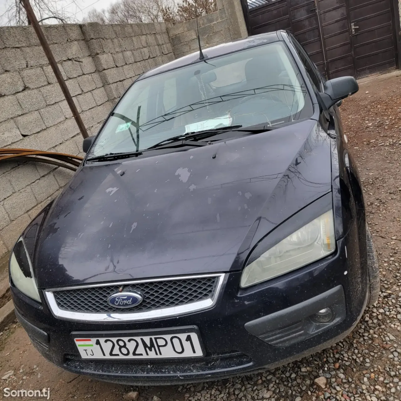 Ford Focus 2005 · 1.6 MT