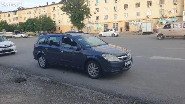 Opel Astra H 2007 · 1.8 MT