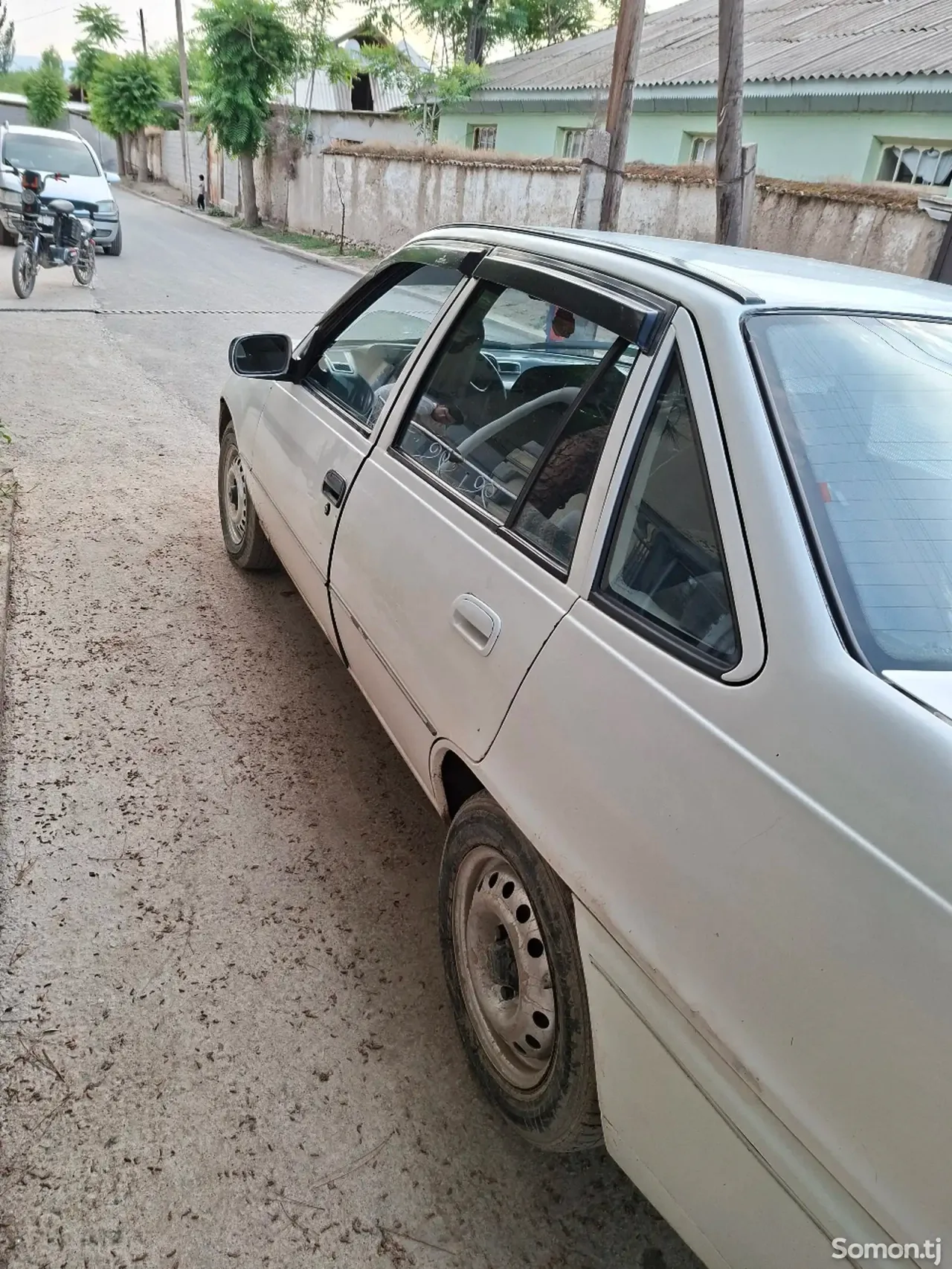 Daewoo Nexia 1996 · 1.6 MT