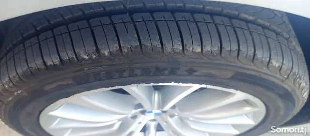 BMW 5 series 2013 · 2.0 AT