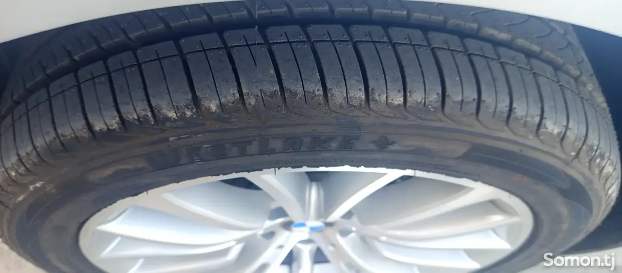 BMW 5 series 2013 · 2.0 AT
