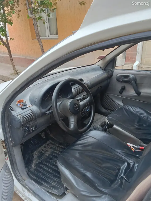 Opel Combo 1995 · MT