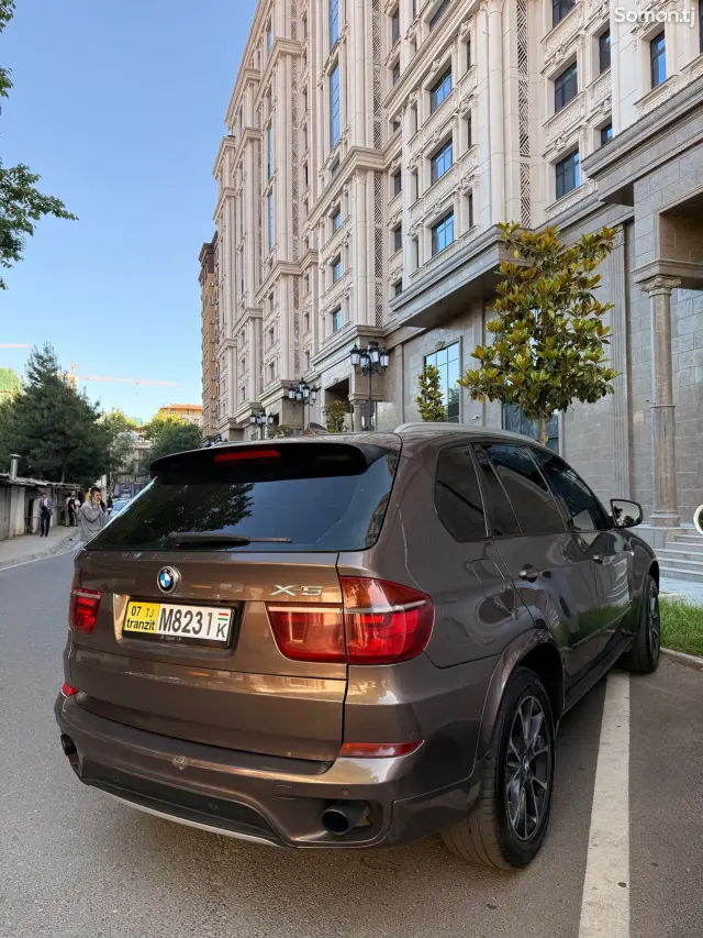 BMW X5 2012 · 3.0 AT