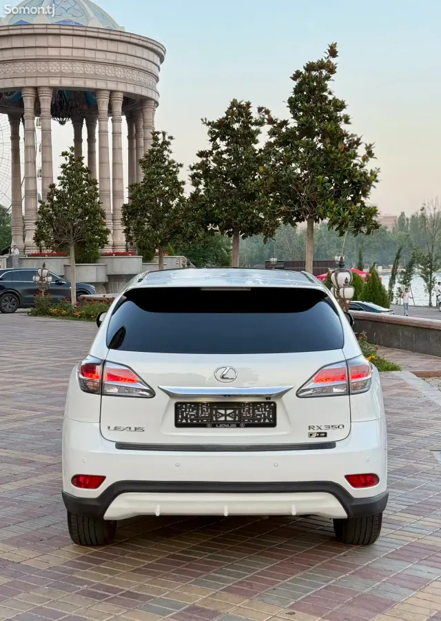 Lexus RX series 2013 · 3.5 AT