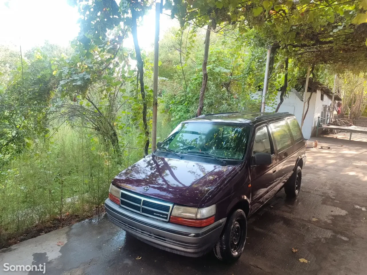 Chrysler Voyager 1998 · MT