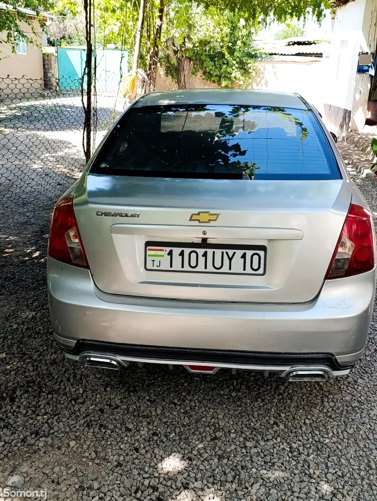 Chevrolet Lacetti 2006 · 1.6 MT