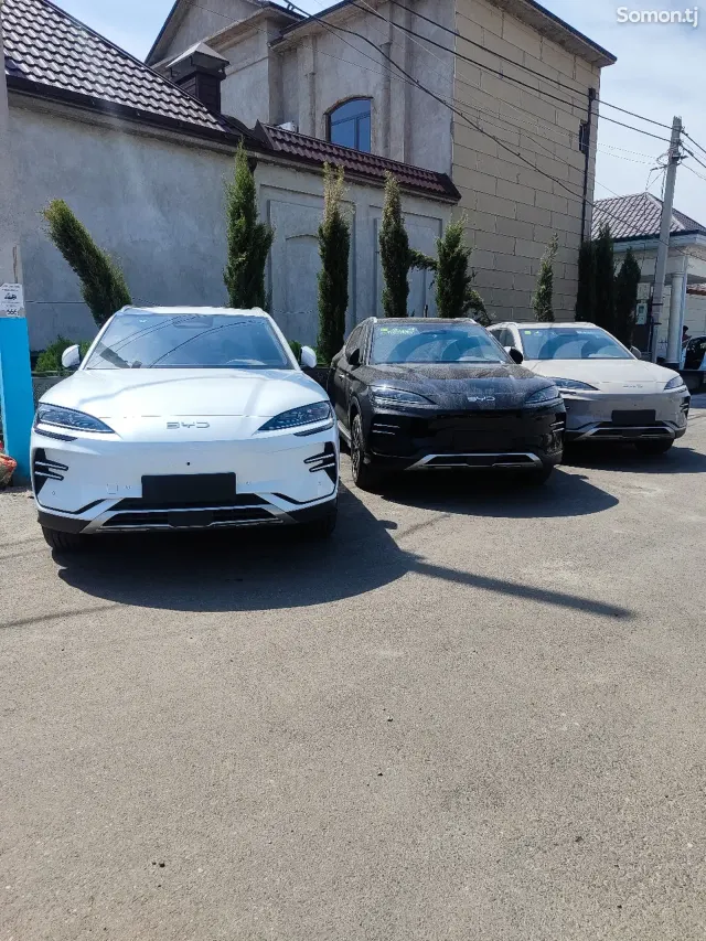 BYD Song Plus 2025 · AT