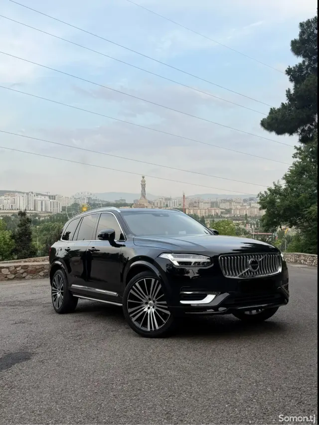 Volvo XC90 2023 · 2.4 AT