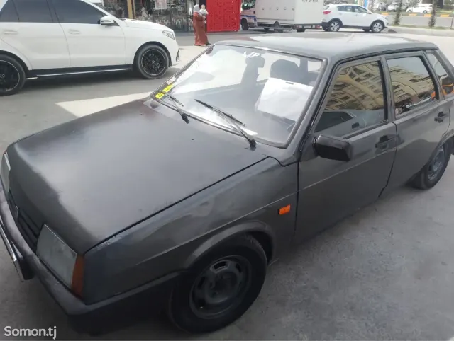 Lada (ВАЗ) 21099 1997 · 1.5 MT