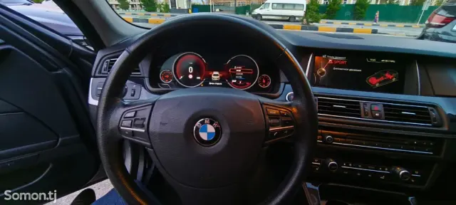 BMW 5 series 2015 · 2.0 AT