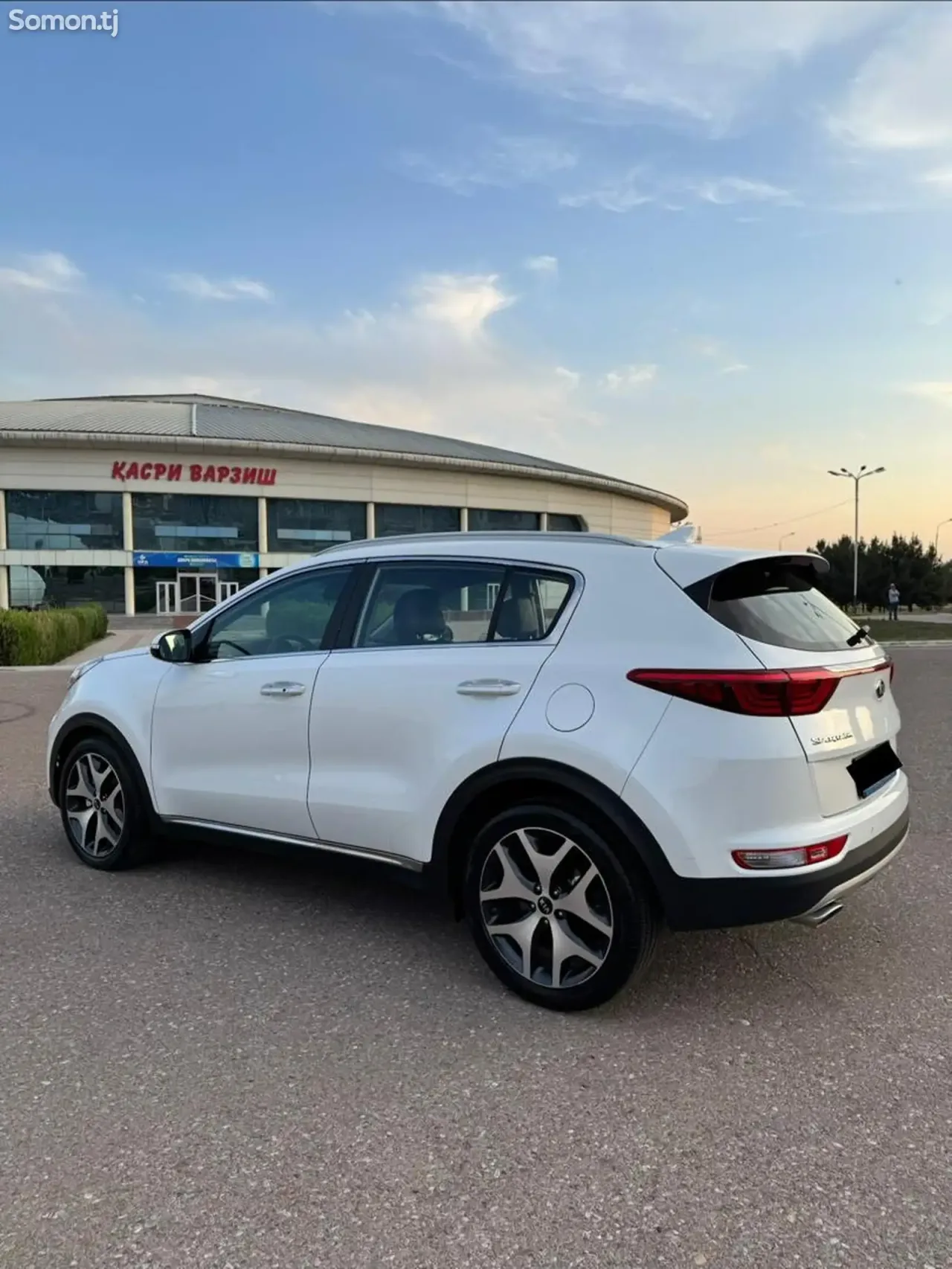 Kia Sportage 2016 · 2.0 AT