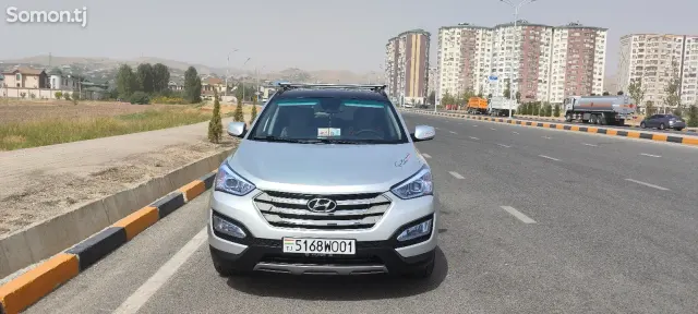 Hyundai Santa Fe 2015 · 2.4 AT