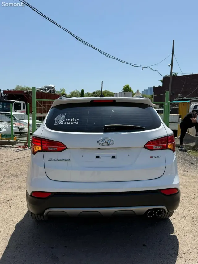 Hyundai Santa Fe 2014 · 2.0 AT