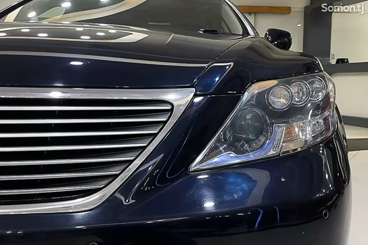 Lexus LS series 2009 · 4.5 AT