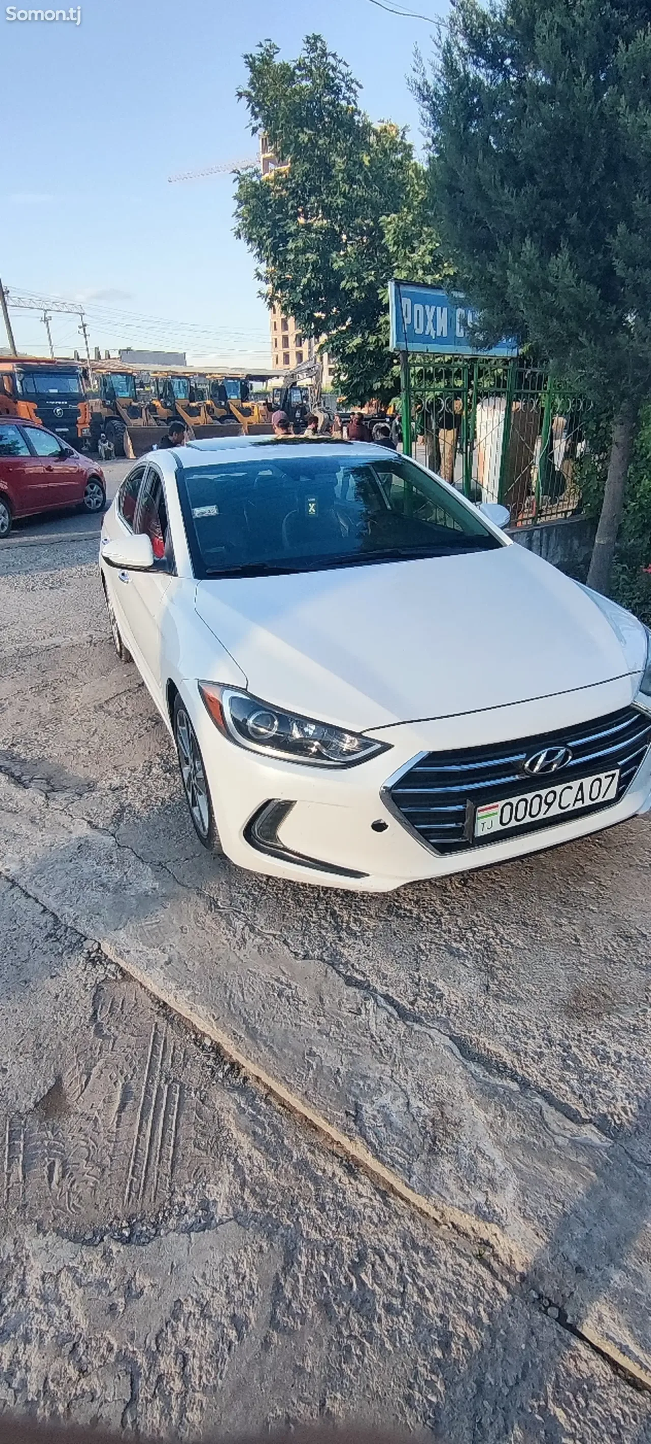 Hyundai Elantra 2017 · 2.0 AT