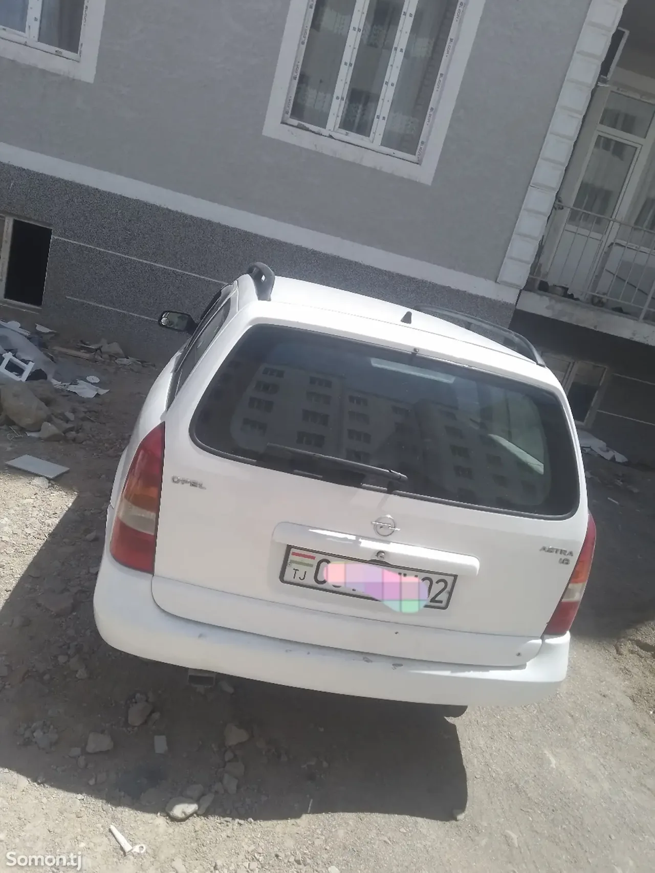 Opel Astra H 1998 · 1.6 MT