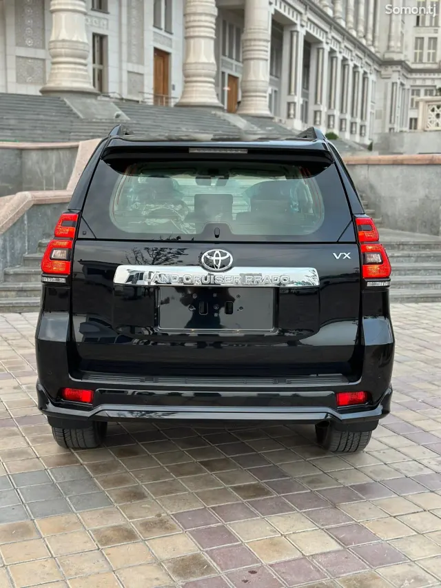 Toyota Land Cruiser Prado 2024 · 4.0 AT