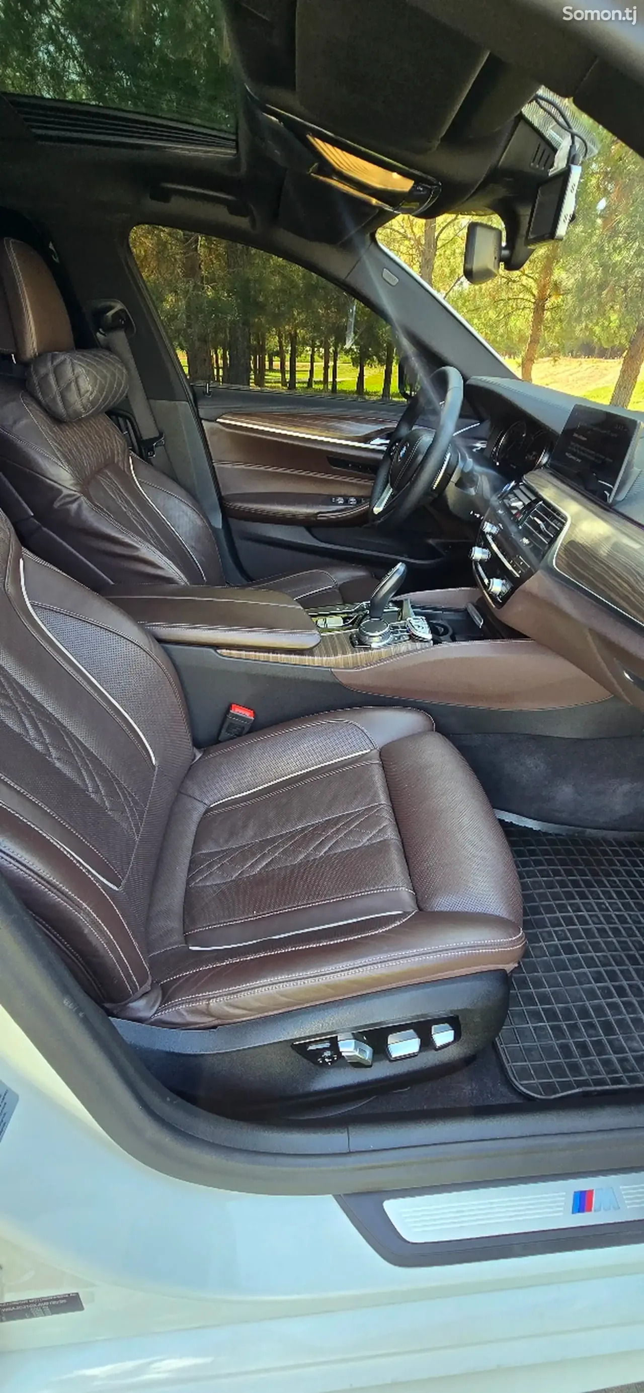 BMW 5 series 2017 · 2.0 AT