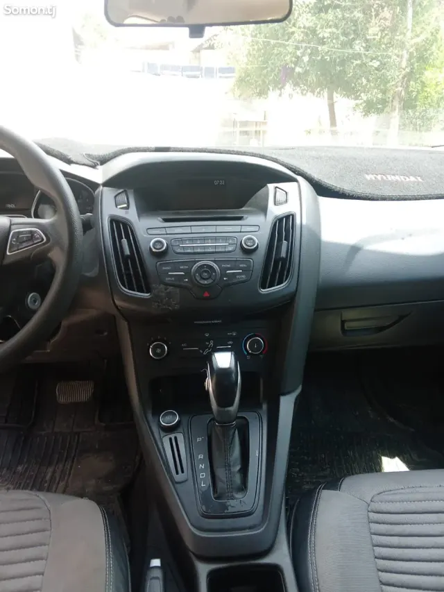 Ford Focus 2016 · 1.6 AT