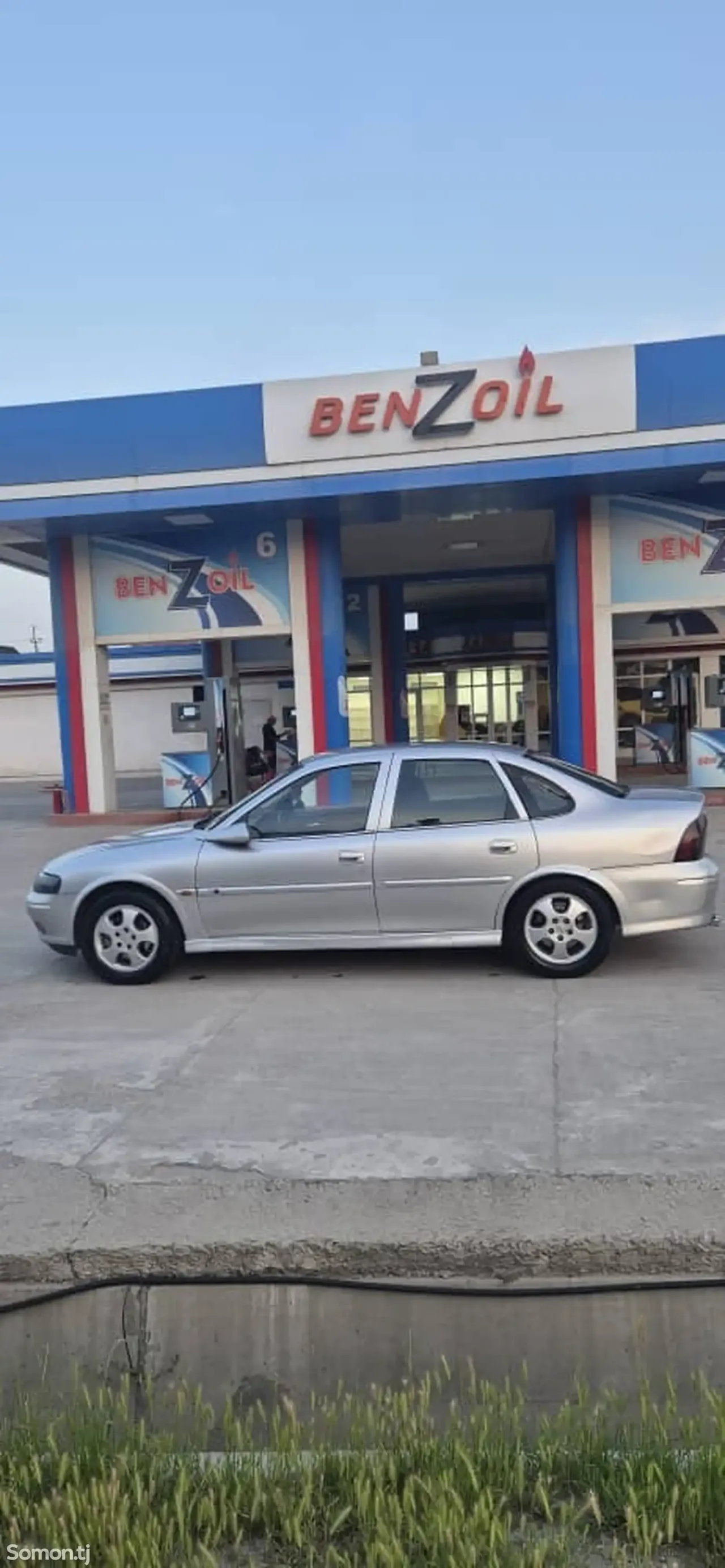 Opel Vectra B 1999 · 1.8 MT