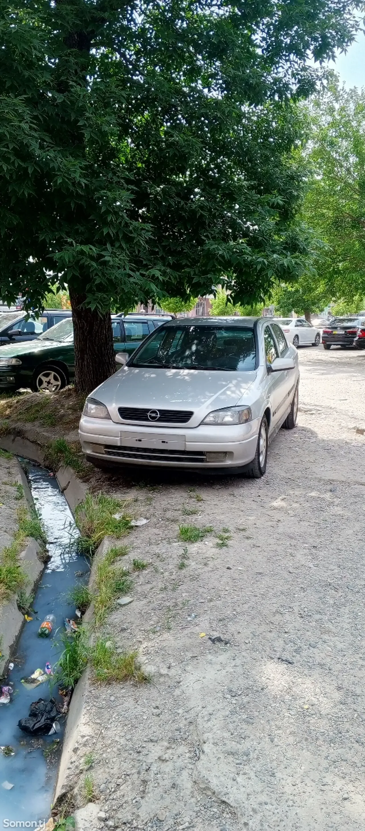 Opel Astra G 1999 · 1.8 MT