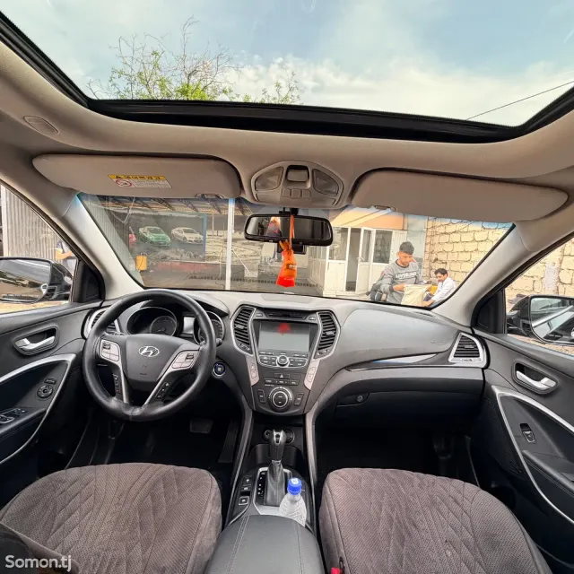Hyundai Santa Fe 2014 · 2.0 AT