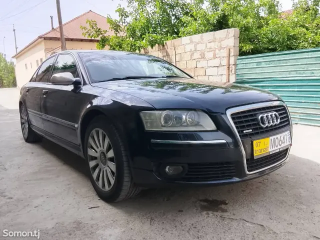 Audi A6 2004 · 3.7 AT