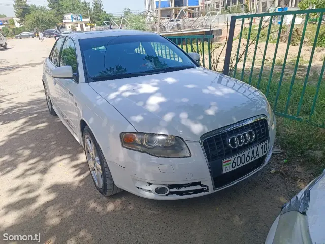 Audi A4 2007 · 2.0 MT