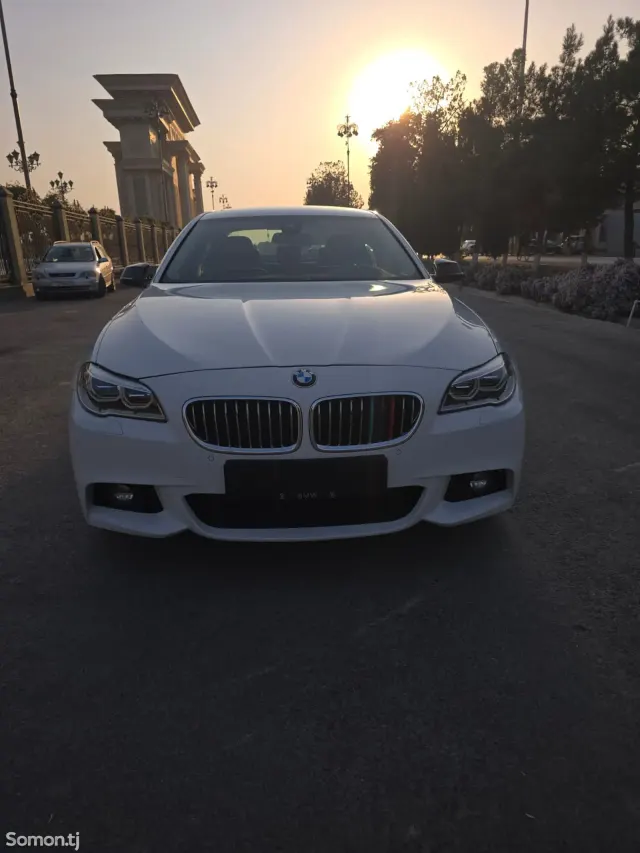 BMW 5 series 2015 · 3.0 AT