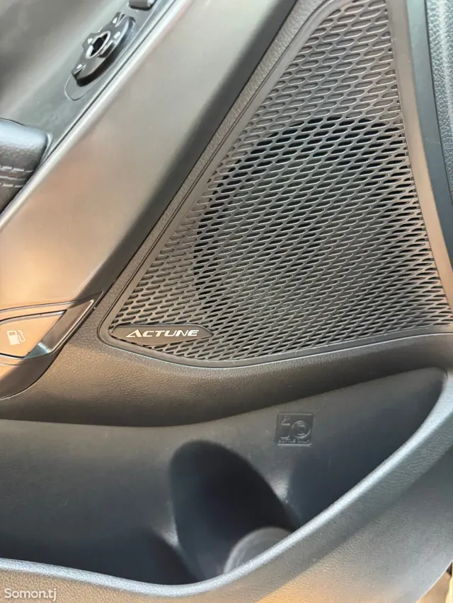 Hyundai Santa Fe 2015 · 2.2 AT